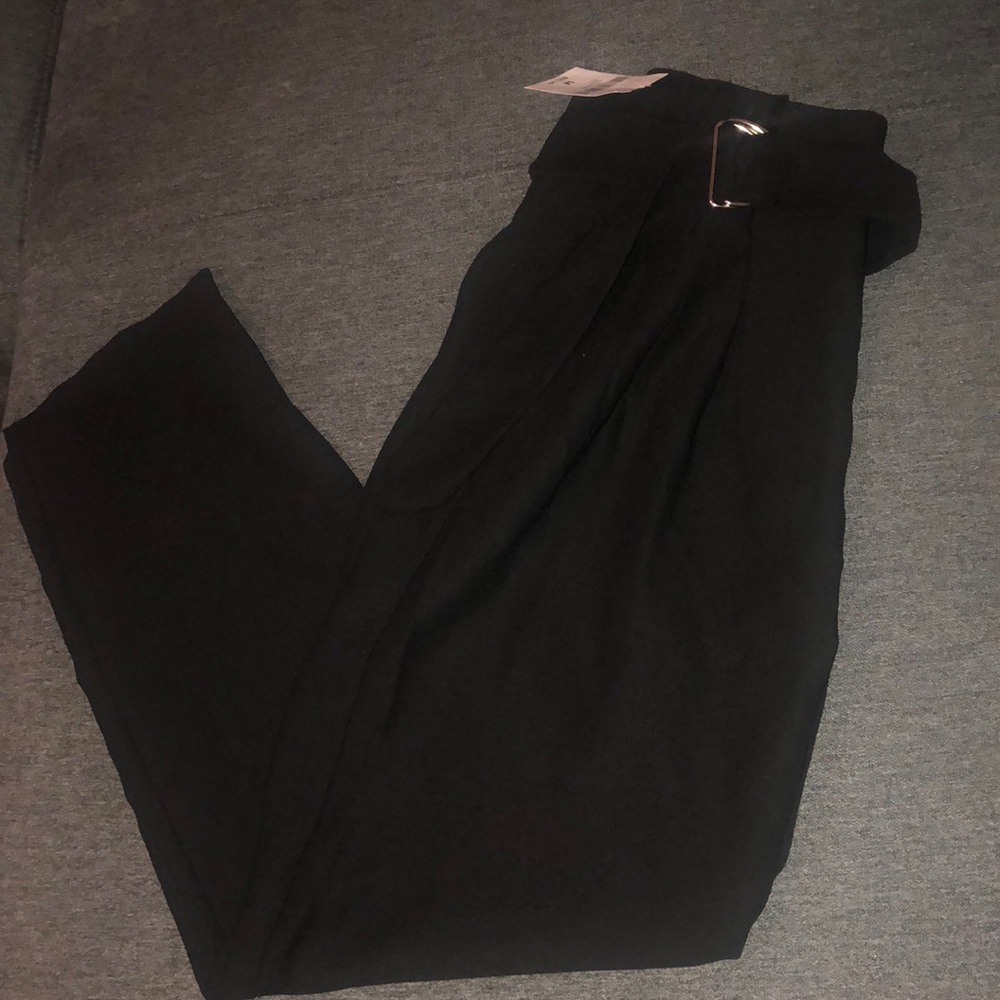 Forever 21 woven black pants with belt